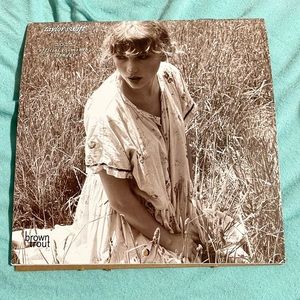 Taylor swift folklore 2022 calendar